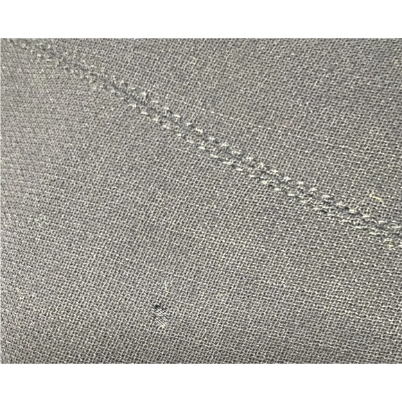 Chanel 1998 LBD 100% wool dress lined 100% silk sz 40EU/8 US 1 flaw noted in pic - Picture 7 of 7